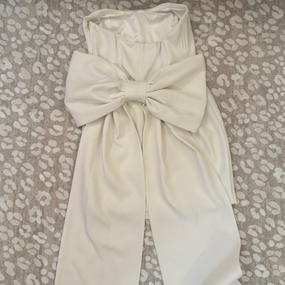 Meshki Meredith Strapless Bow Mini Dress - White - Picture 8 of 11